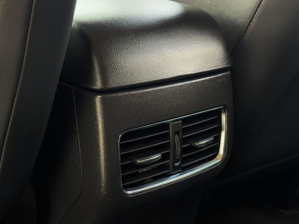 Used 2018 MAZDA CX-5 Touring w/ Preferred Equipment Package AWD/4WD image 29