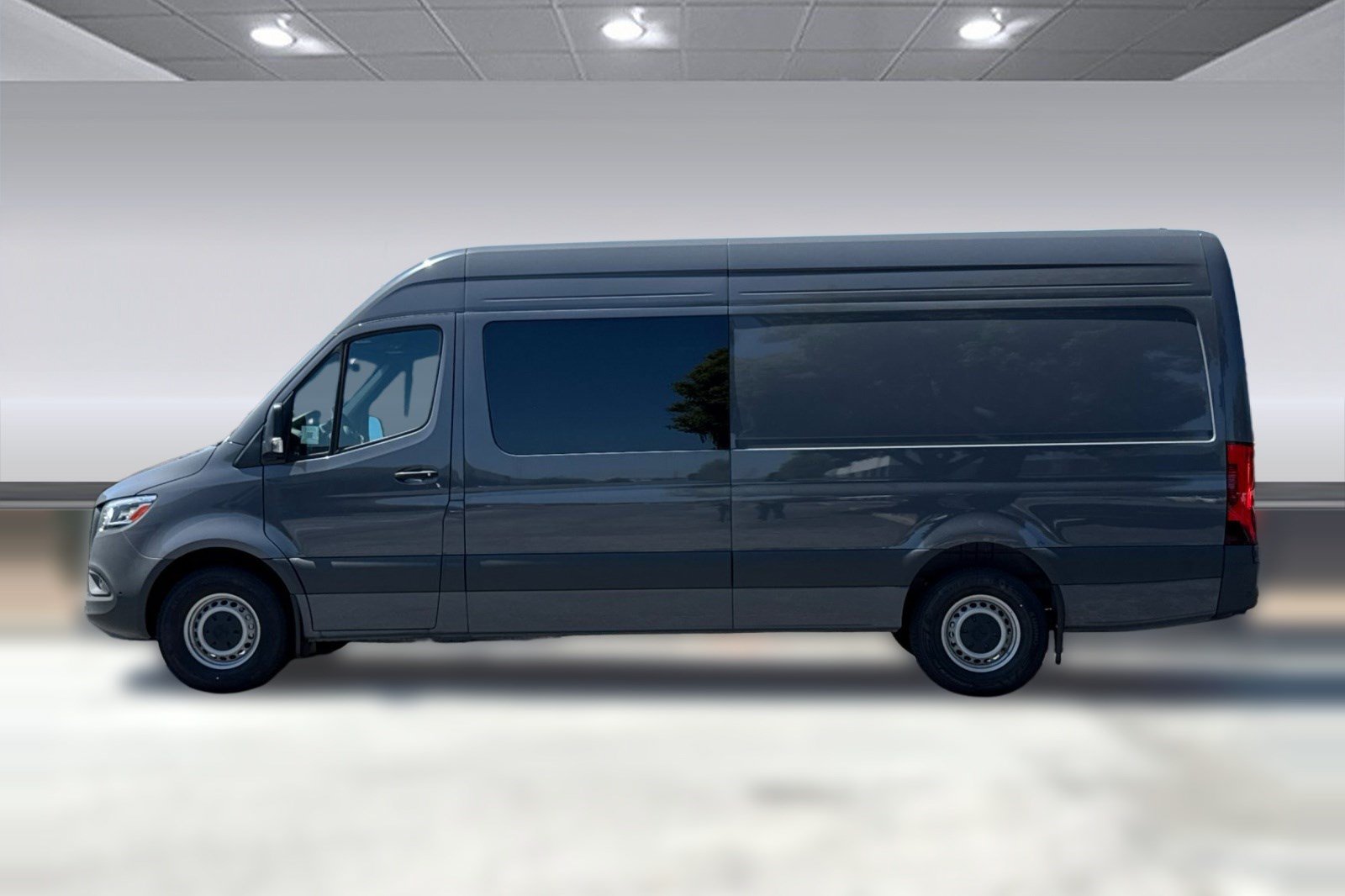 New 2025 Mercedes-Benz Sprinter 2500 image 2