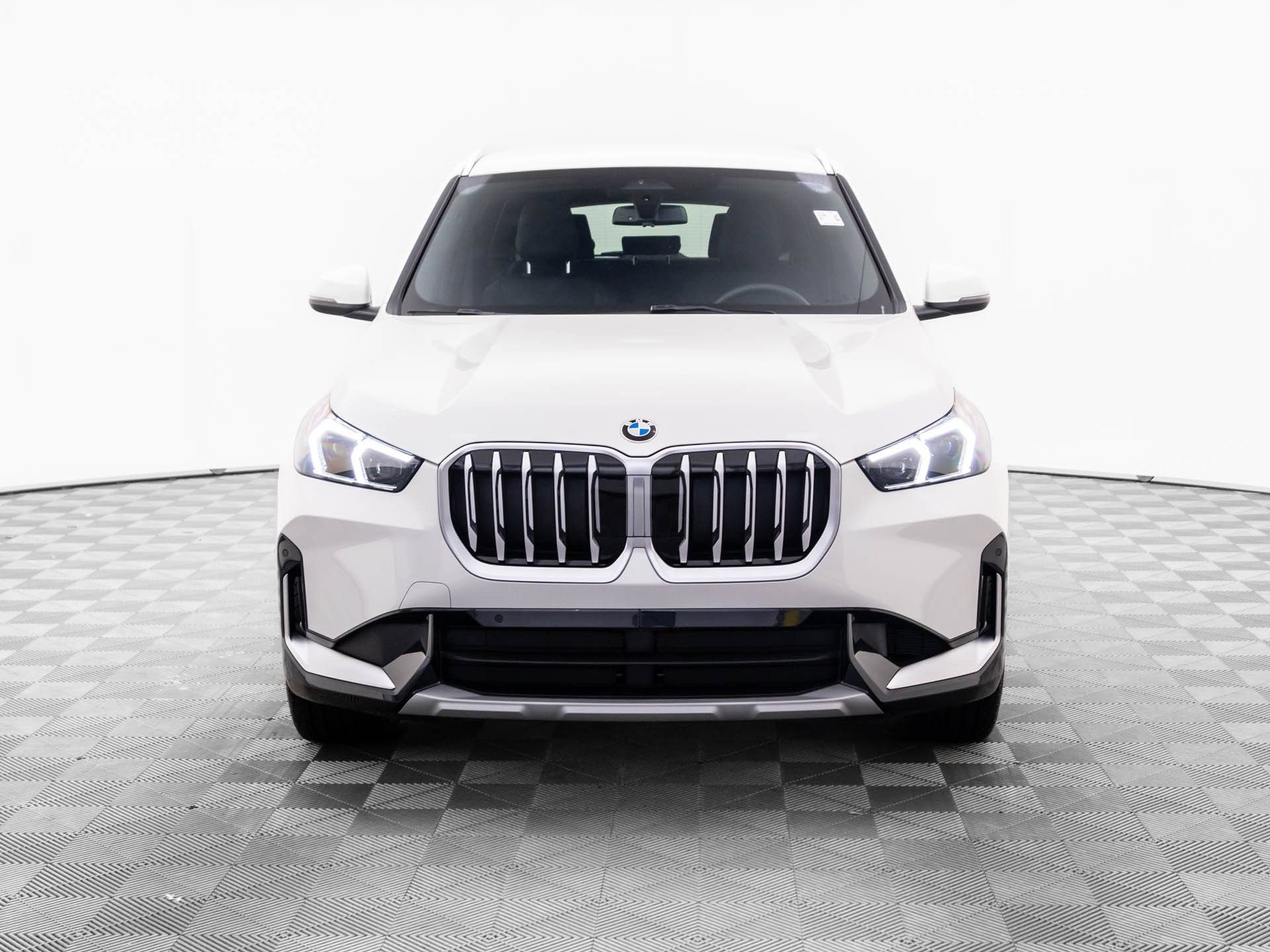 Certified 2026 BMW X1 xDrive28i AWD/4WD image 8