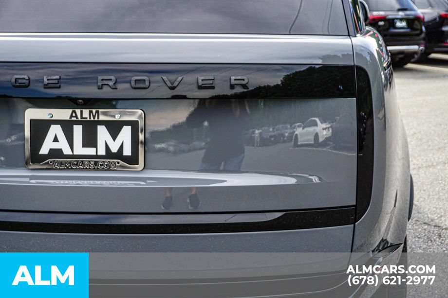 Used 2023 Land Rover Range Rover Long Wheelbase Autobiography AWD/4WD image 12