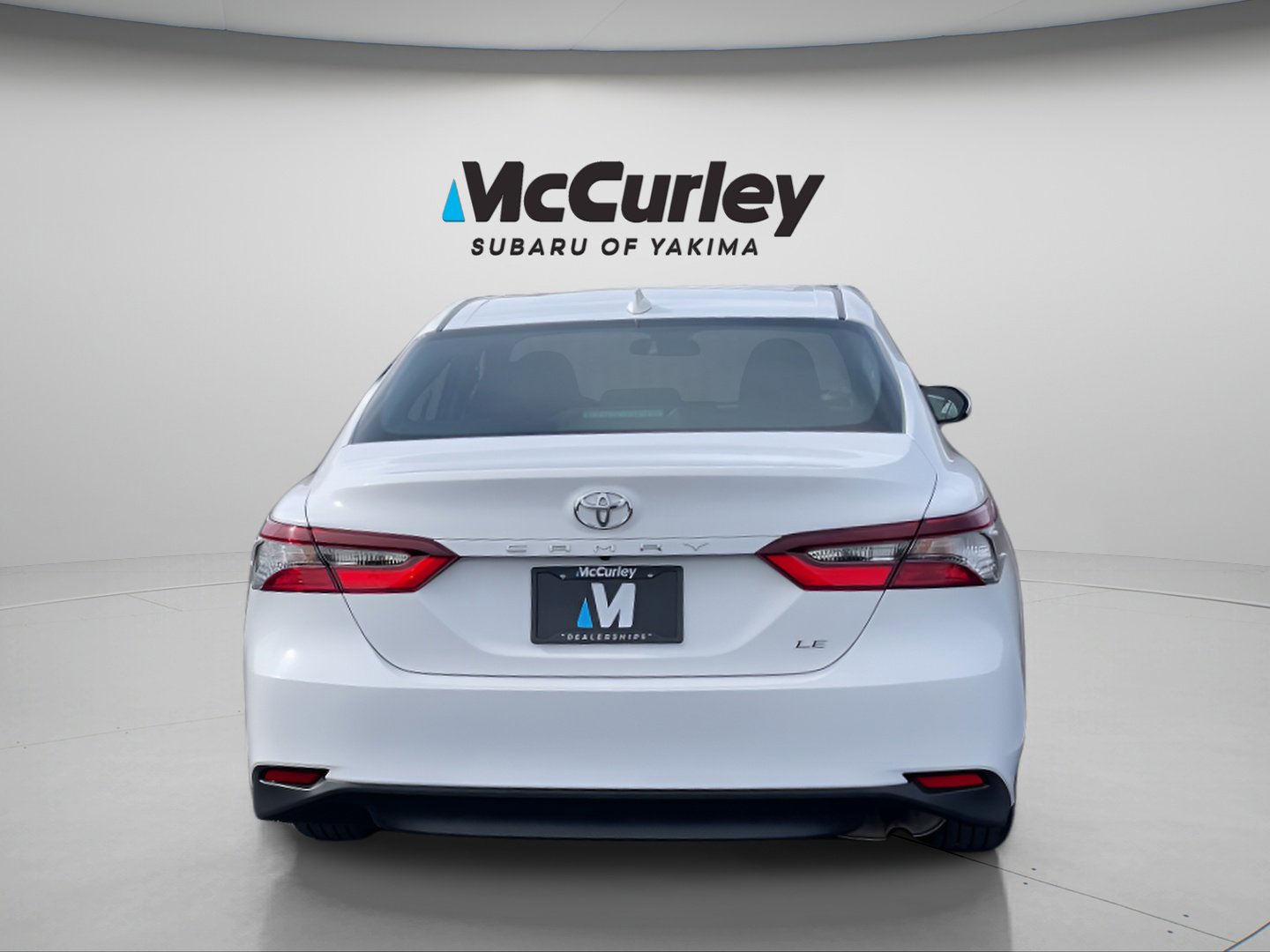 Used 2024 Toyota Camry LE FWD image 4