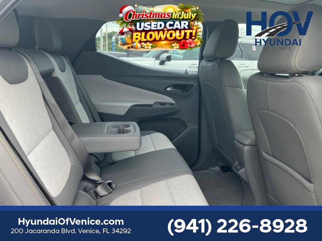 Used 2023 Chevrolet Bolt EUV Premier w/ Sun & Sound Package FWD image 24