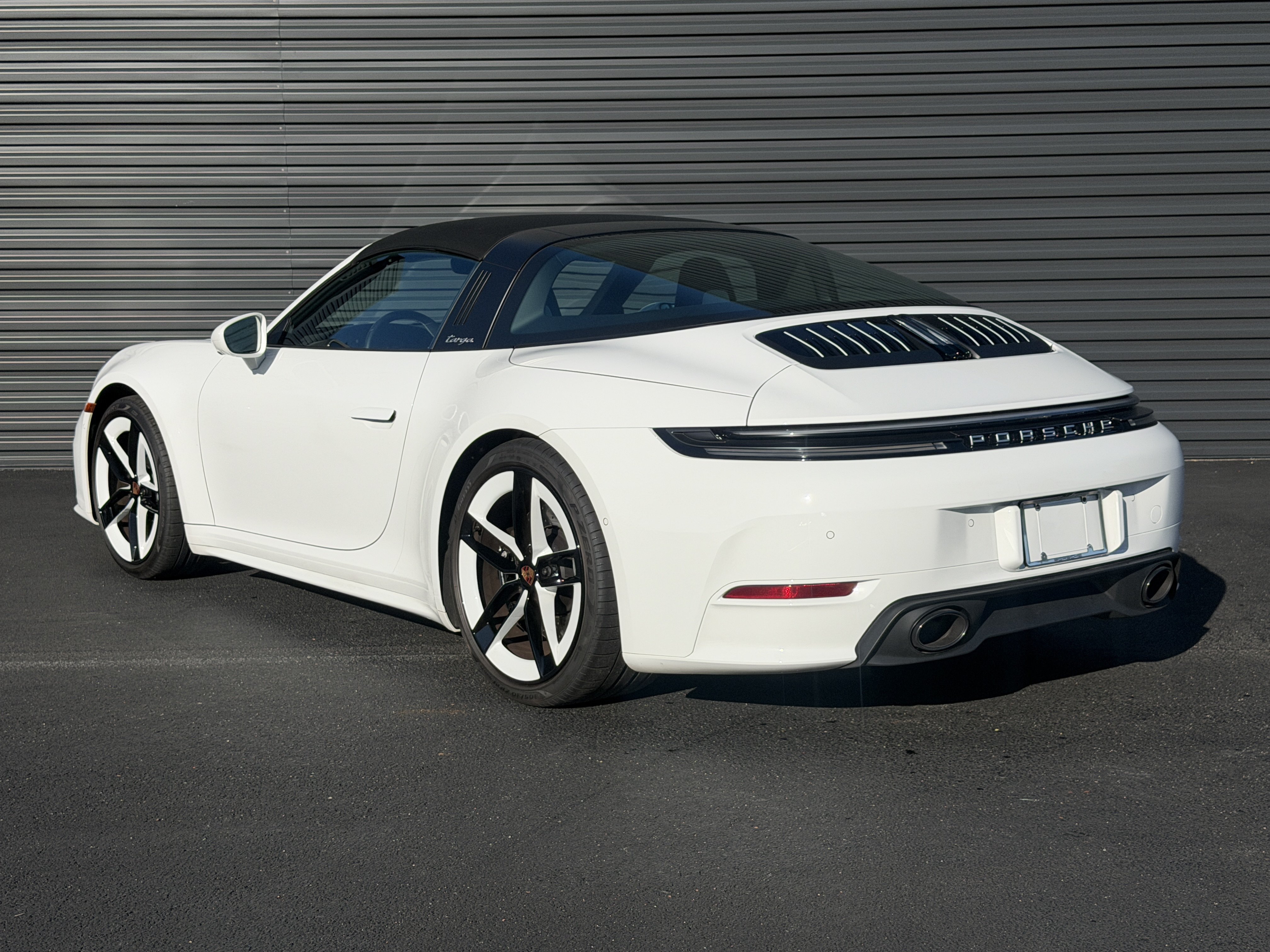 Certified 2026 Porsche 911 Targa 4S AWD/4WD image 3