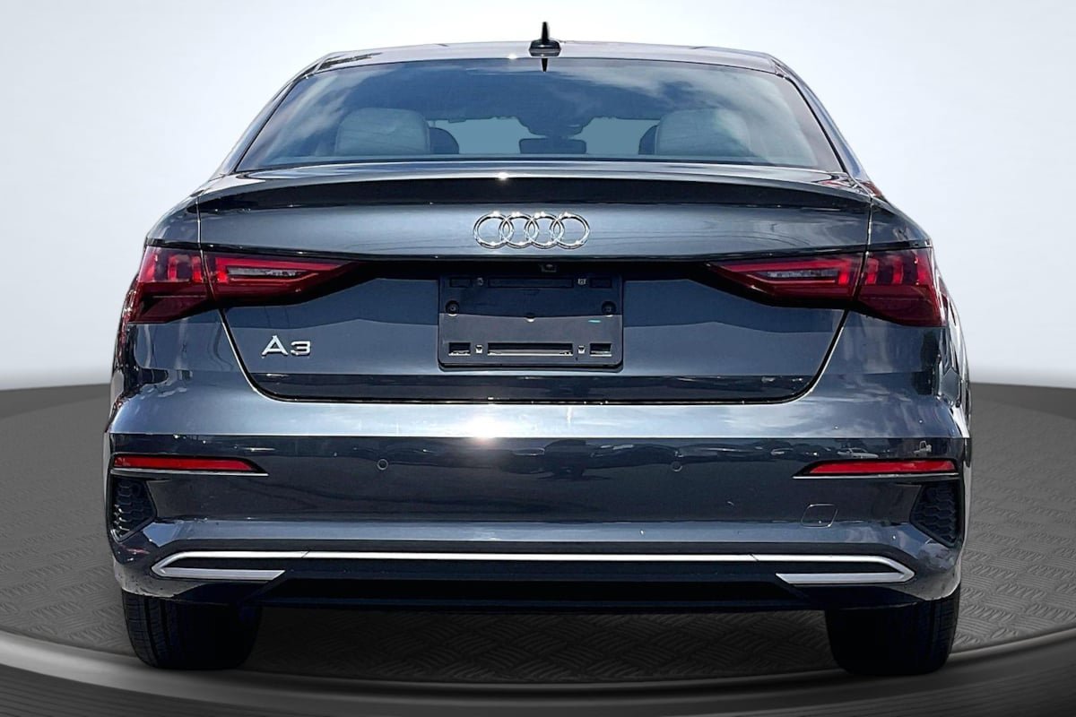 Used 2023 Audi A3 2.0T Premium FWD image 4