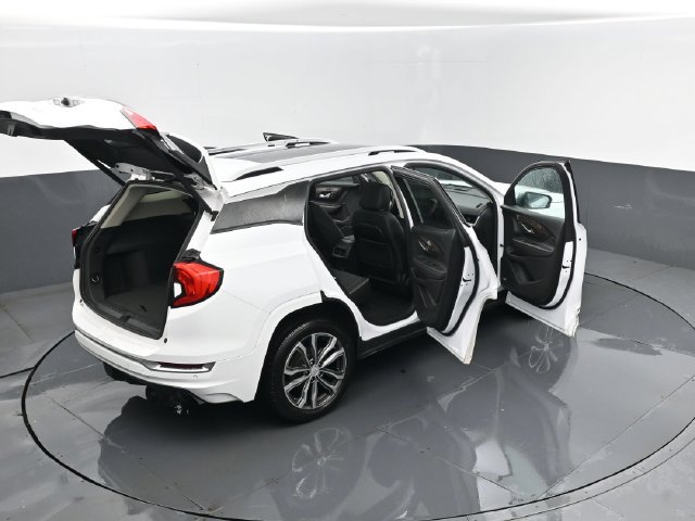 Used 2019 GMC Terrain Denali AWD/4WD image 29