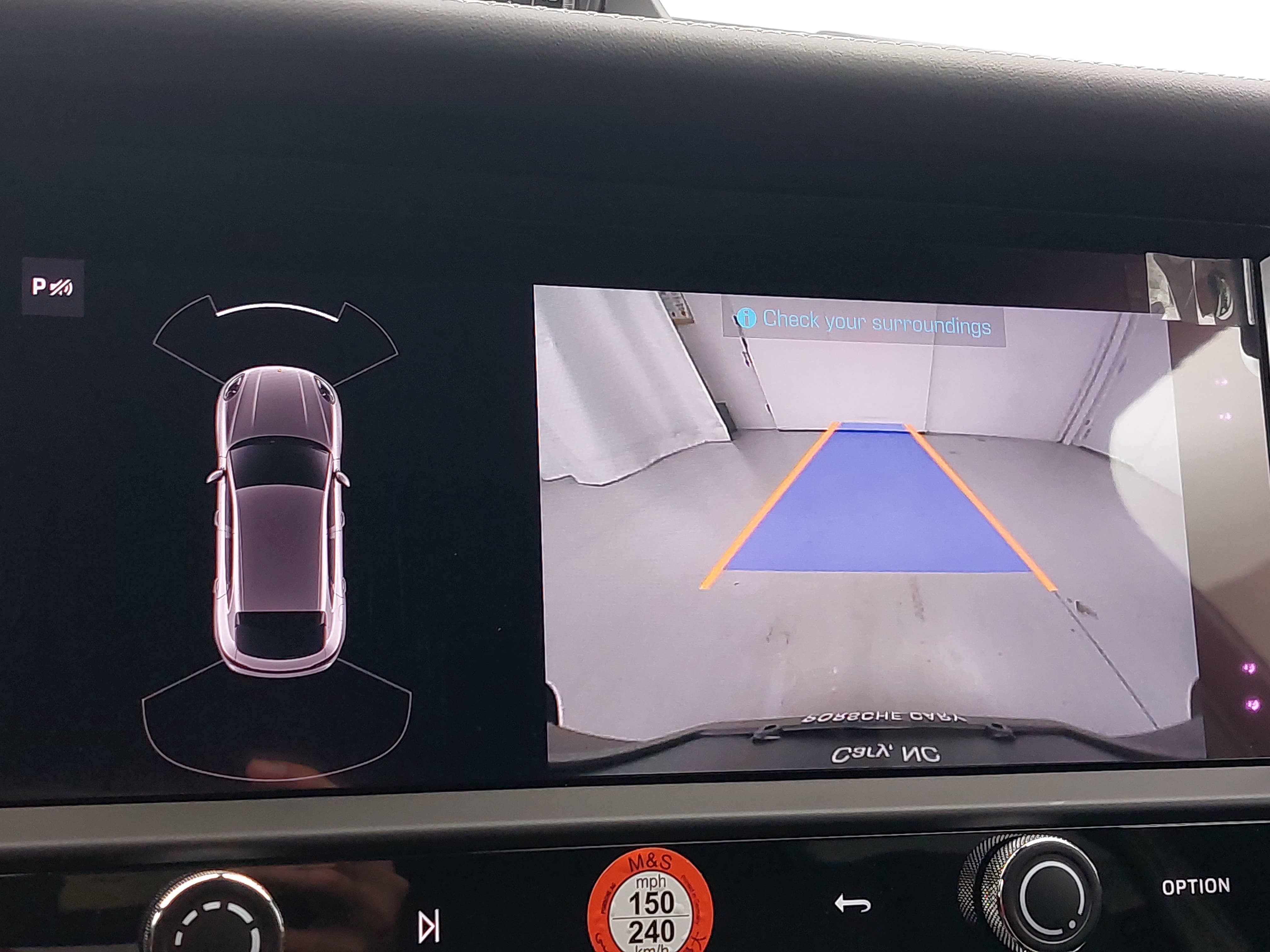 Certified 2025 Porsche Macan S AWD/4WD image 26