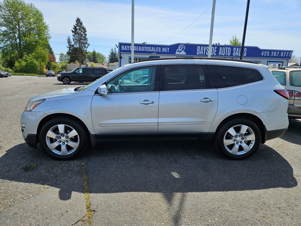 Used 2014 Chevrolet Traverse LTZ AWD/4WD image 2