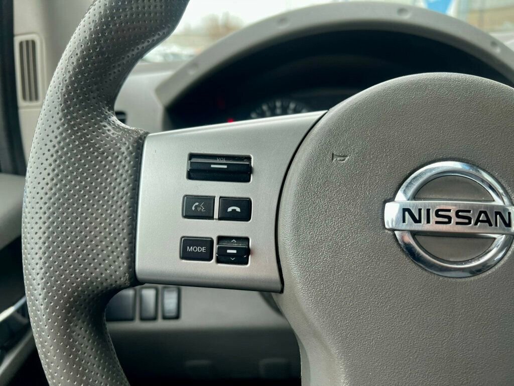 Used 2015 Nissan Frontier S image 15