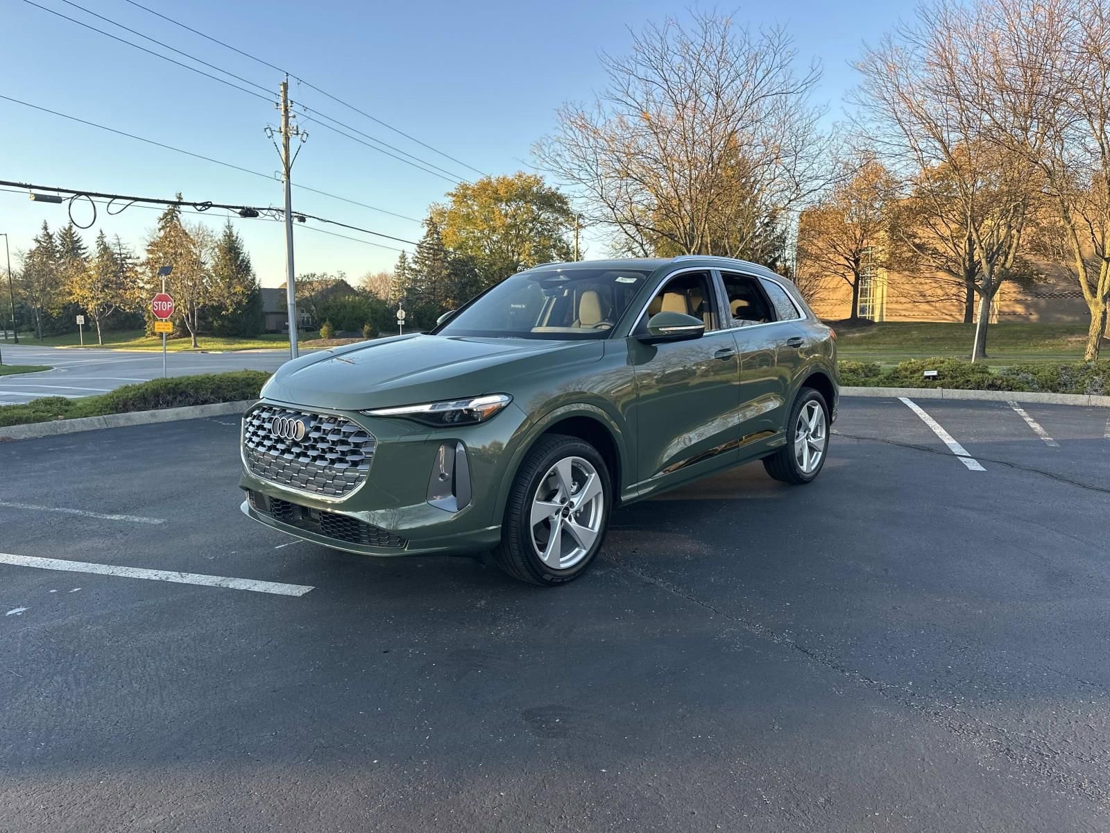 New 2025 Audi Q5 Premium Plus image 3