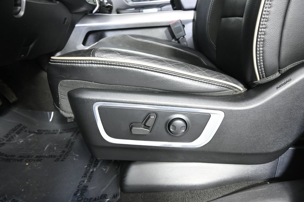 Used 2023 RAM 1500 Laramie AWD/4WD image 22