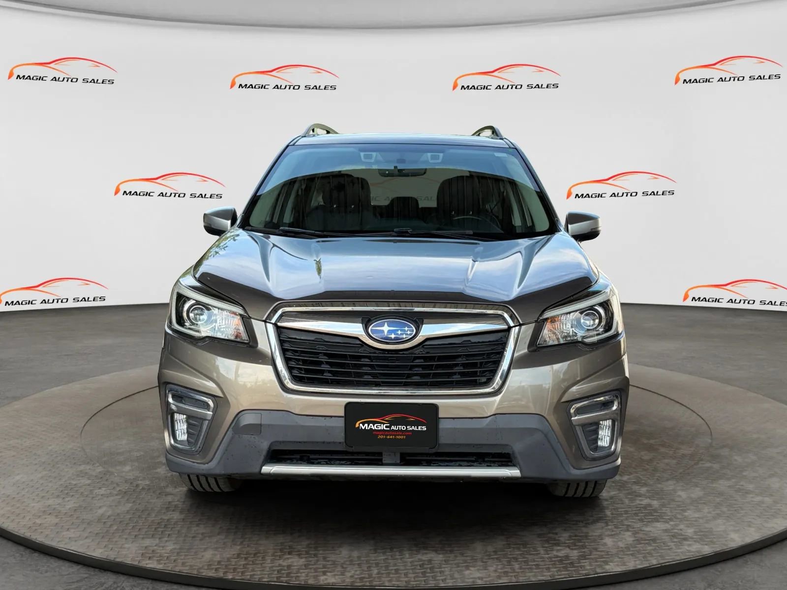 Used 2019 Subaru Forester Touring AWD/4WD image 3