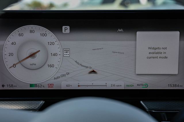 Used 2023 Genesis GV60 Advanced image 27