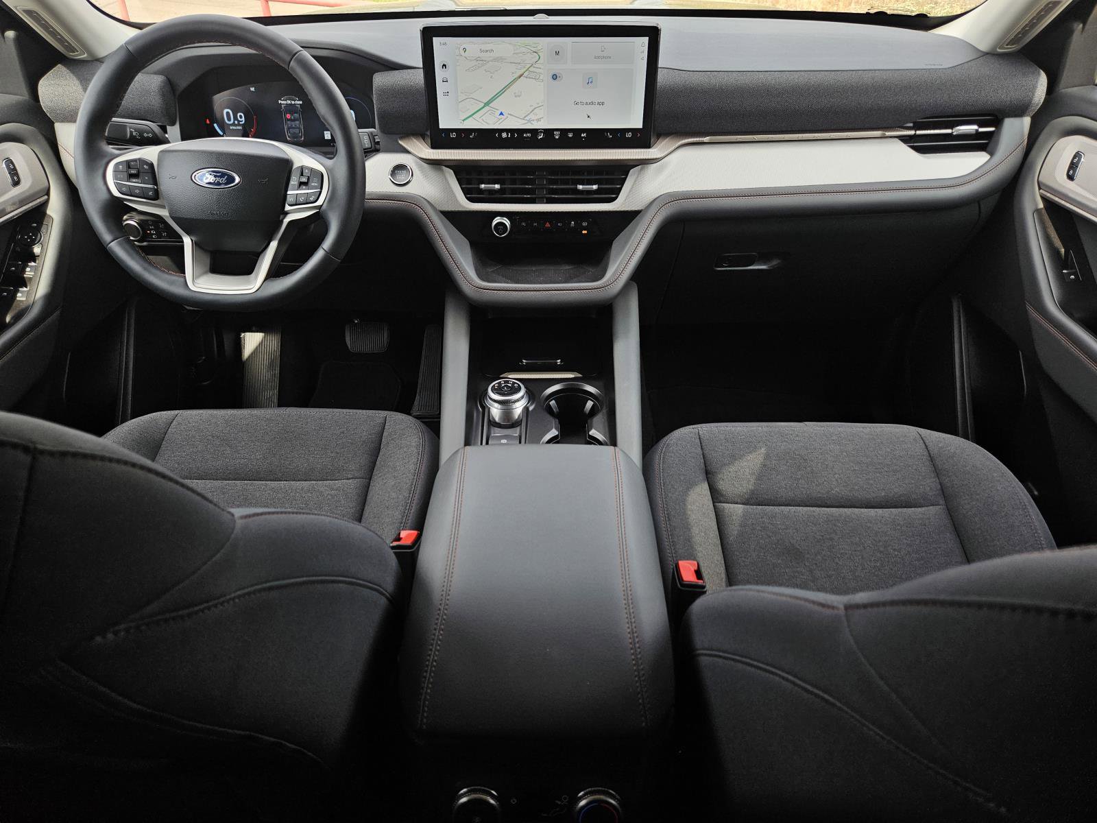 Used 2025 Ford Explorer Active image 34