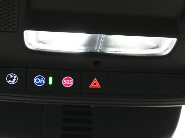 New 2025 Chevrolet Traverse LT w/ LPO, Floor Liner Package image 34