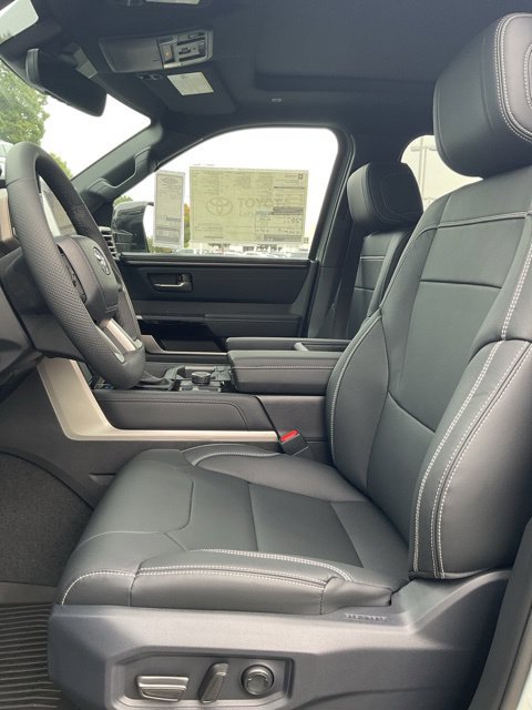 New 2026 Toyota Tundra Limited AWD/4WD image 14