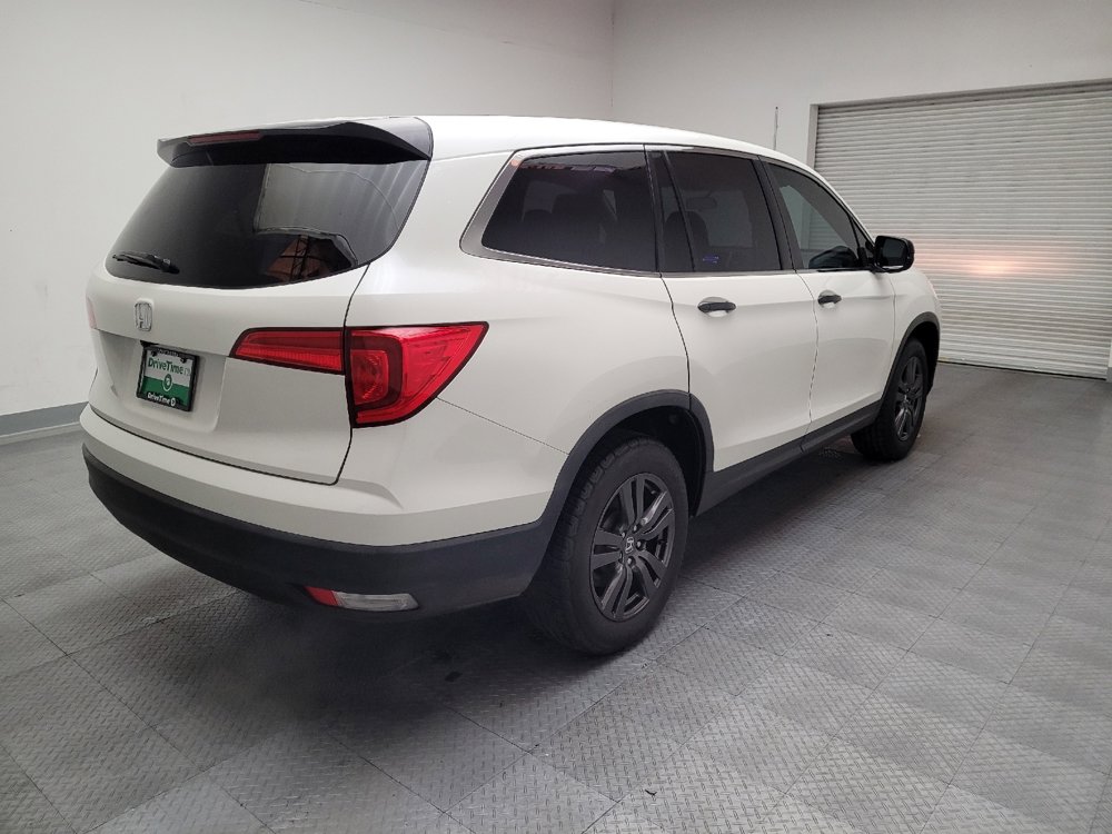 Used 2018 Honda Pilot LX image 9