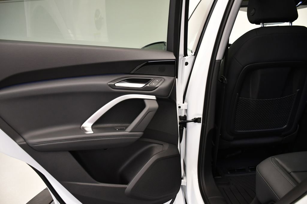 Used 2025 Audi Q5 Premium w/ Convenience Package image 39