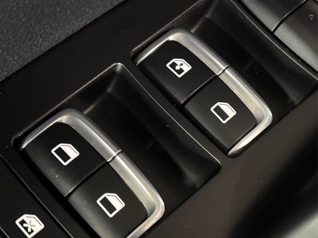 Certified 2024 Kia K5 GT-Line w/ GT-Line Premium Package image 33