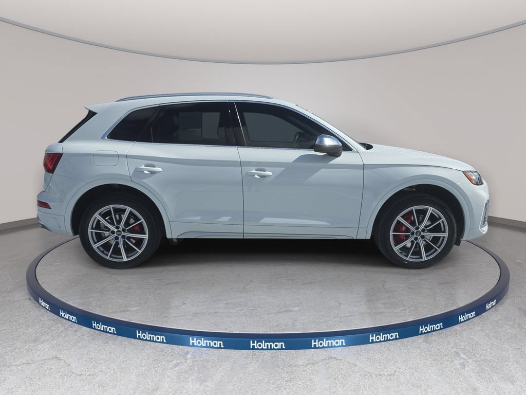 Certified 2025 Audi SQ5 Premium Plus w/ Premium Plus Package AWD/4WD image 4