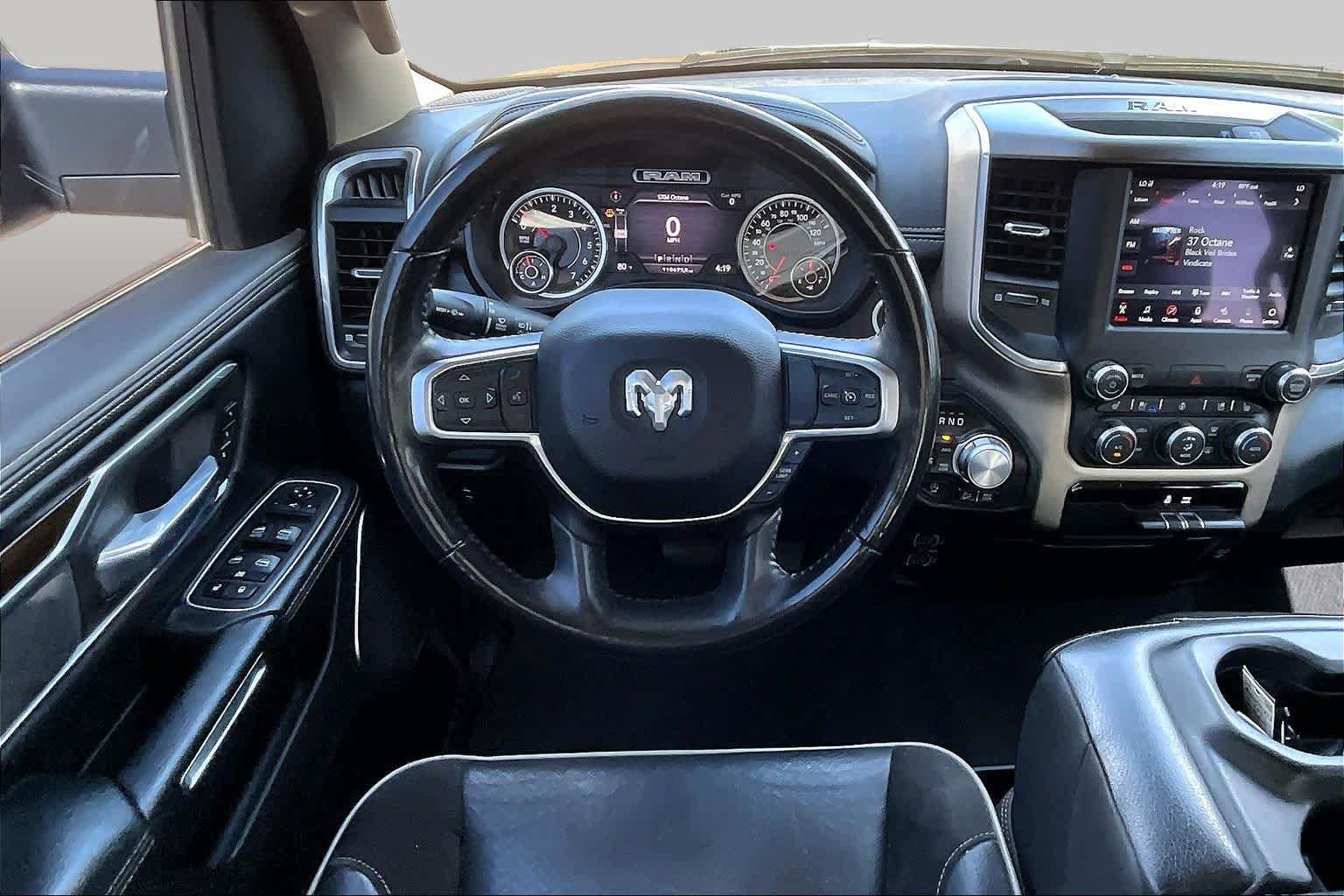 Used 2021 RAM 1500 Laramie w/ Off Road Group AWD/4WD image 6