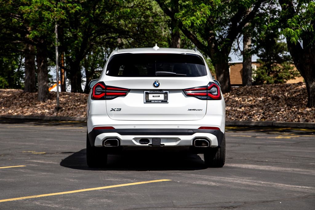 Used 2023 BMW X3 xDrive30i w/ Premium Package AWD/4WD image 4