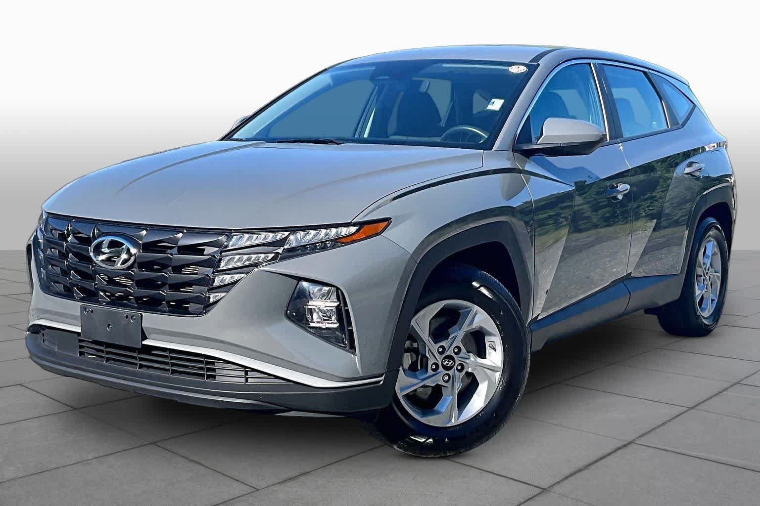 Used 2024 Hyundai Tucson SE FWD image 1