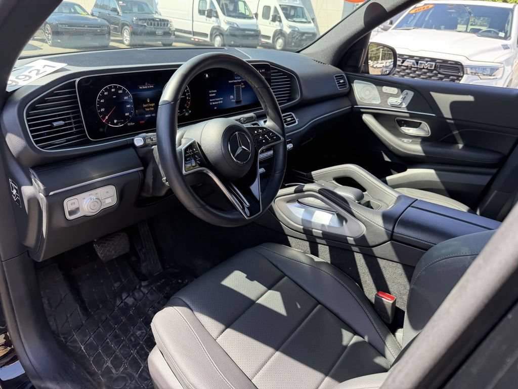 Used 2025 Mercedes-Benz GLE 450e 4MATIC image 20