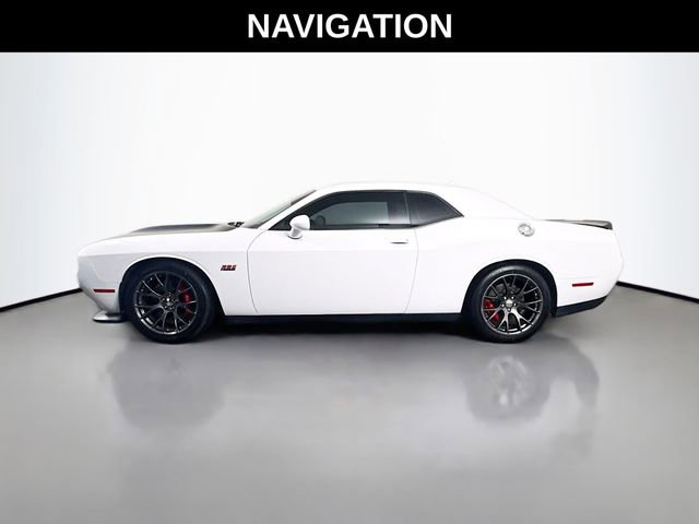 Used 2016 Dodge Challenger SRT w/ Technology Group image 9