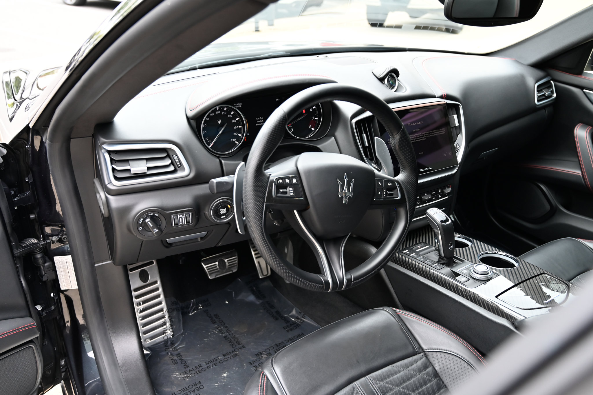 Used 2021 Maserati Ghibli Trofeo RWD image 16