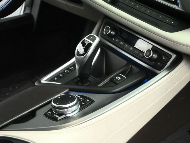 Used 2016 BMW i8 image 52