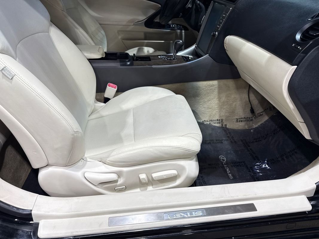 Used 2010 Lexus IS 250C image 83