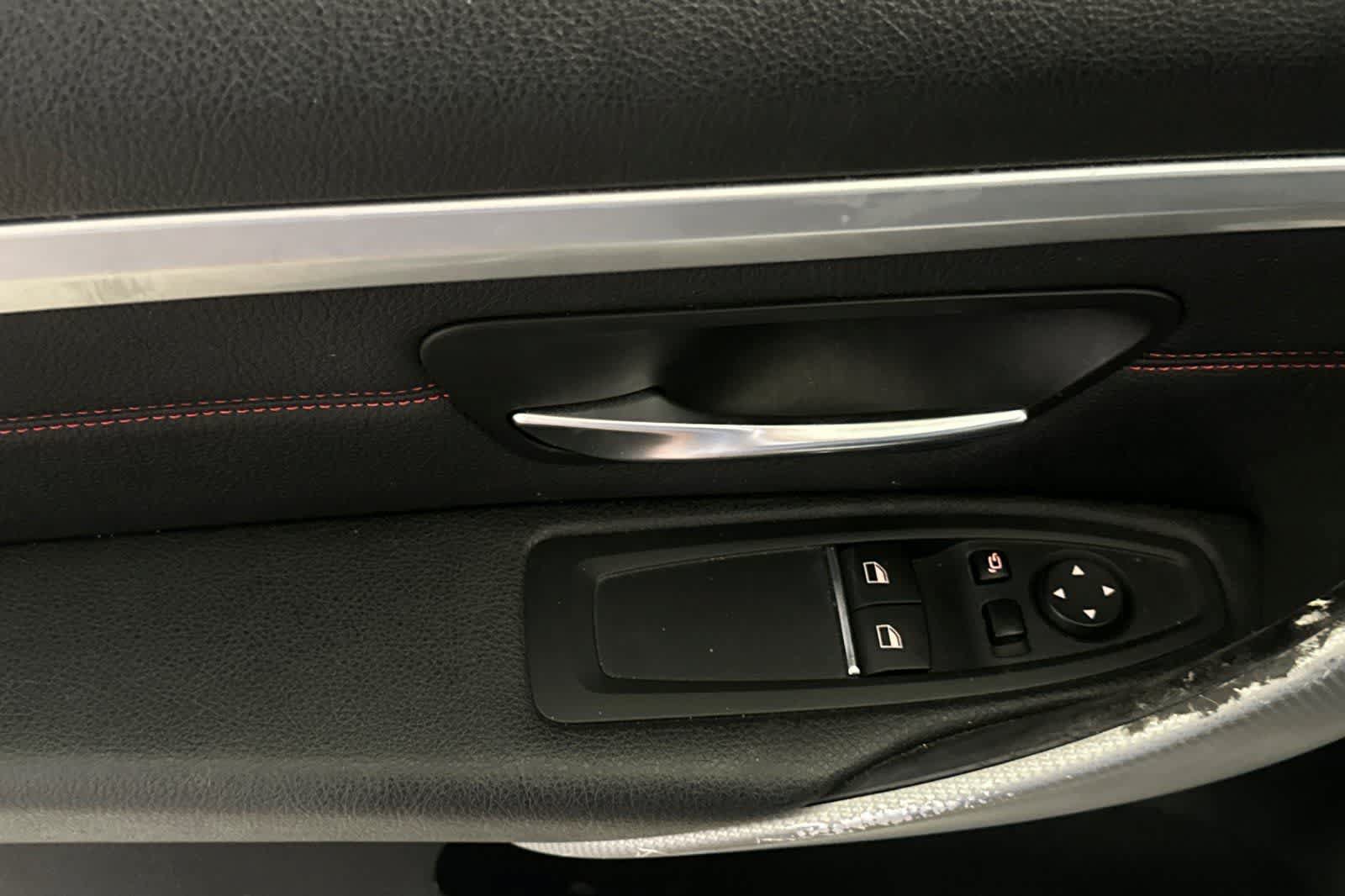 Used 2019 BMW 430i Coupe w/ Convenience Package RWD image 15