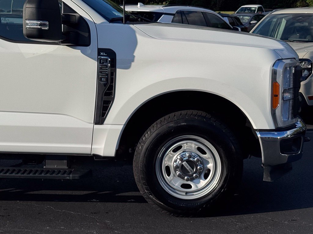 Used 2023 Ford F250 XL w/ XL Chrome Package RWD image 41