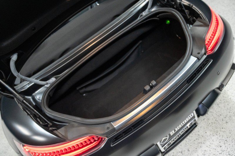 Used 2020 Mercedes-Benz AMG GT R image 35
