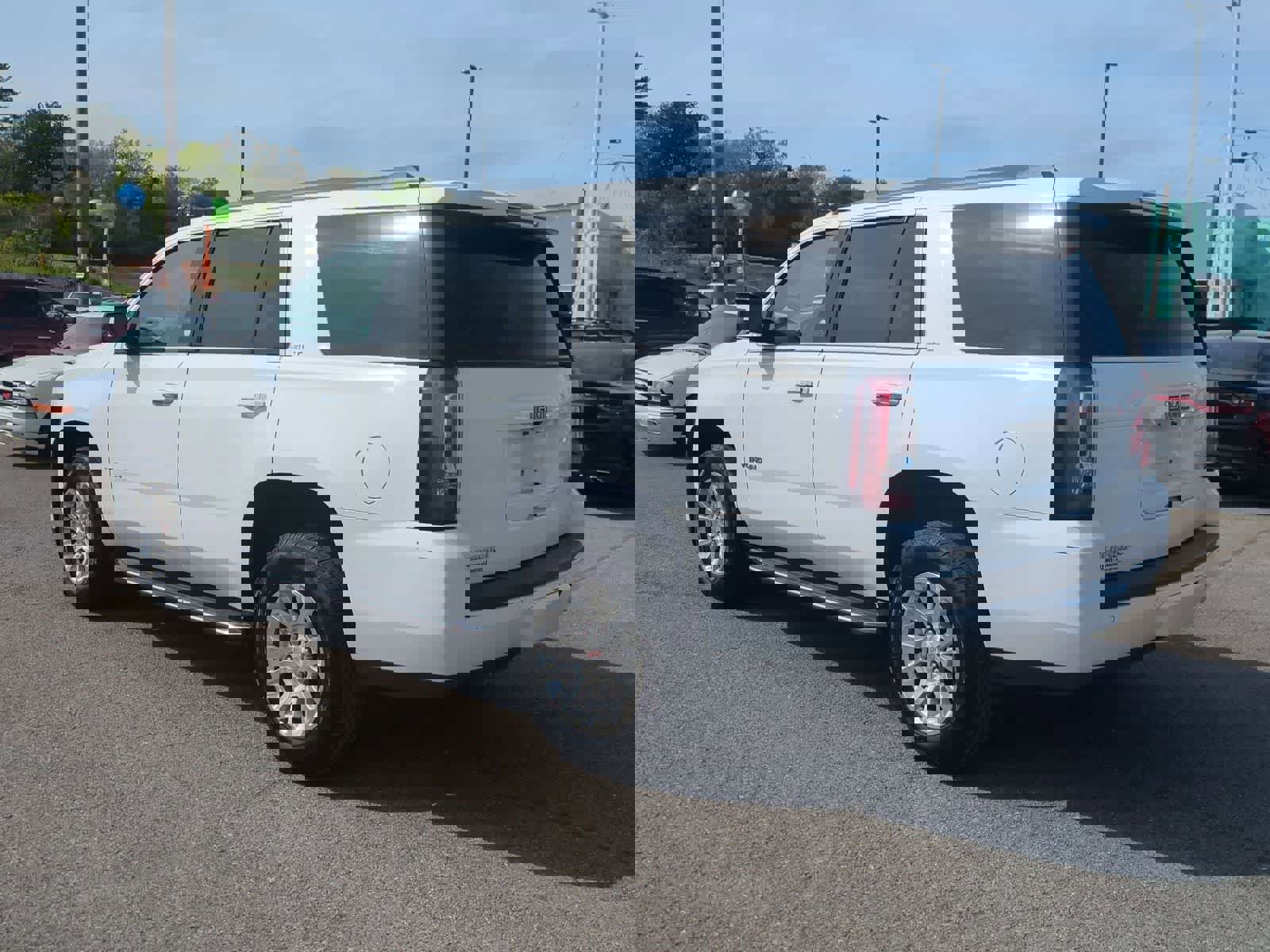 Used 2020 GMC Yukon SLT w/ Open Road Package image 6