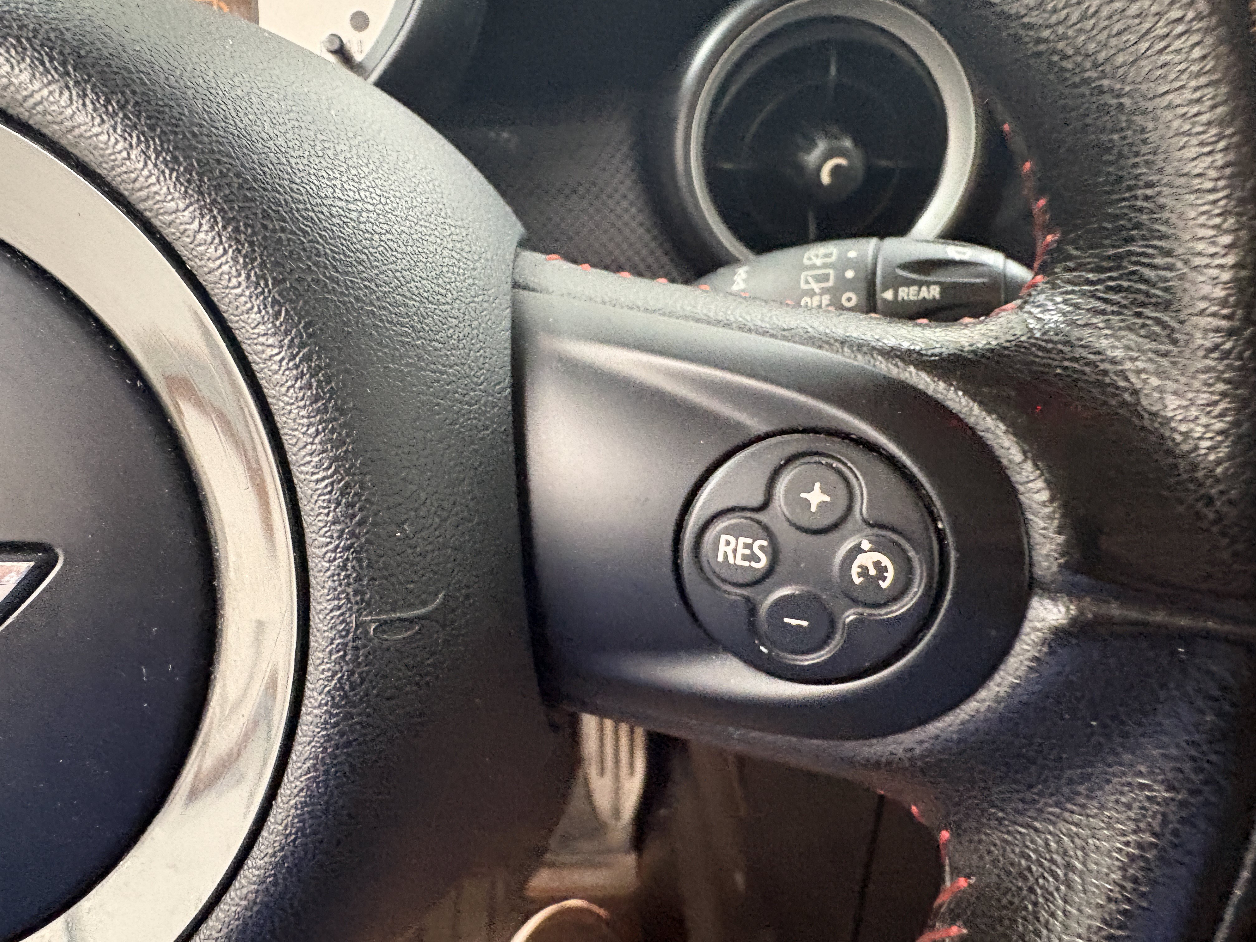 Used 2013 MINI Cooper S FWD image 27
