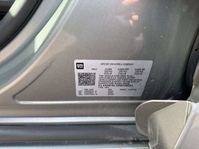 Used 2024 Buick Encore GX Avenir w/ Avenir Convenience Package FWD image 32