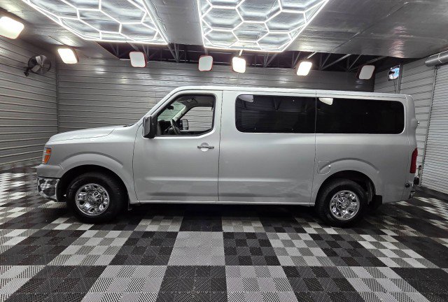 Used 2019 Nissan NV 3500 SL RWD image 9