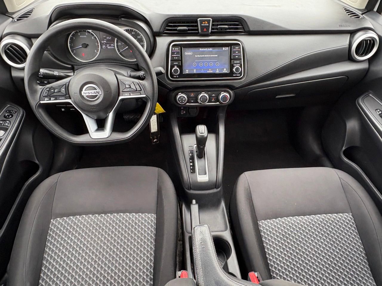 Used 2022 Nissan Versa S FWD image 12