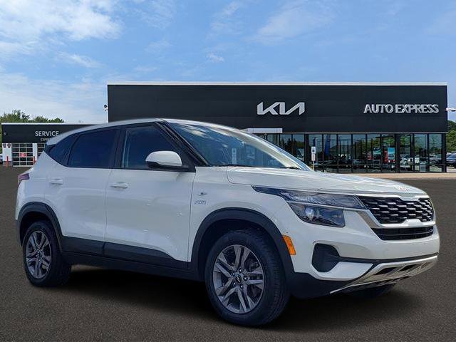 Certified 2023 Kia Seltos LX