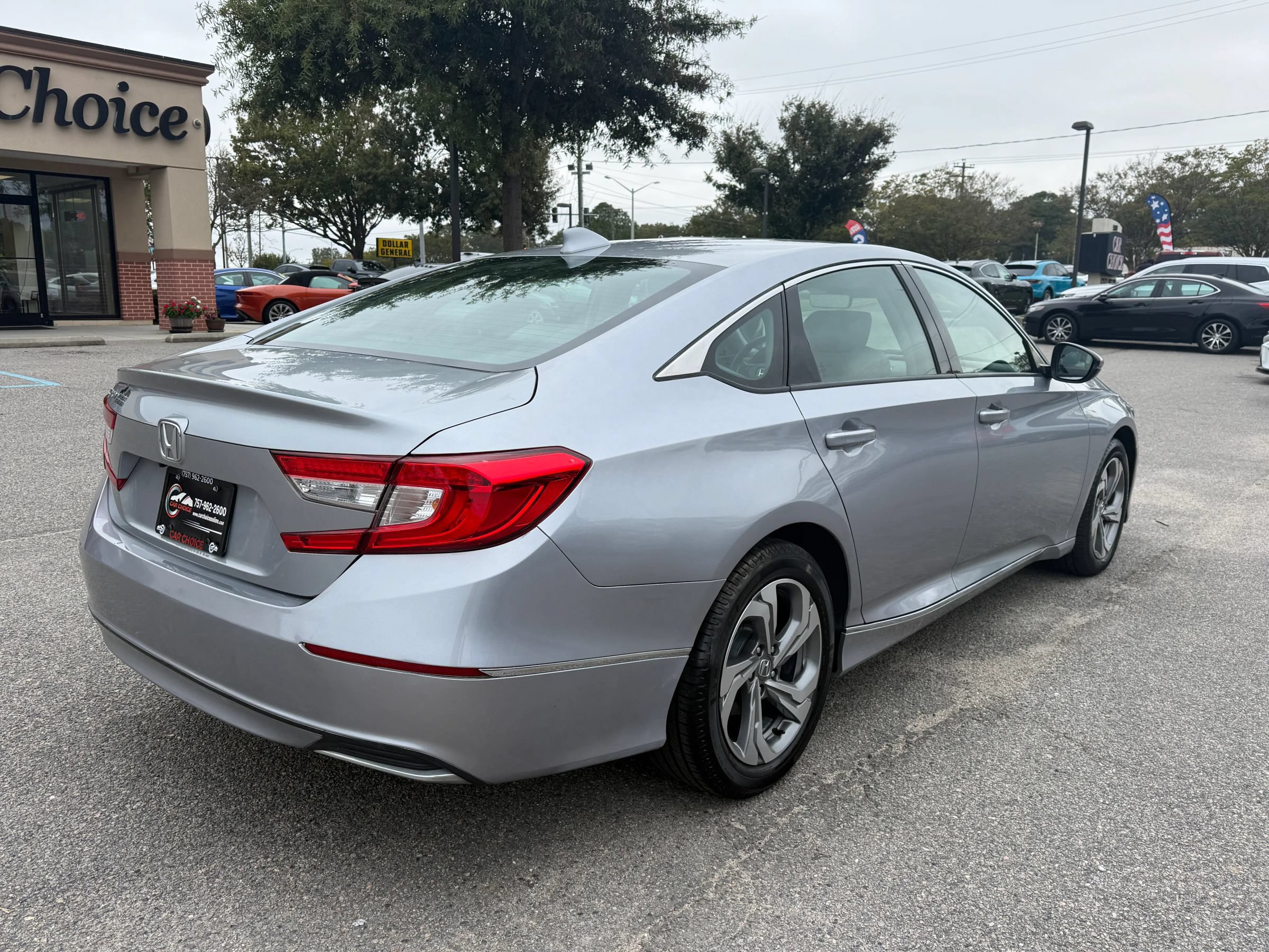 Used 2018 Honda Accord EX-L image 8