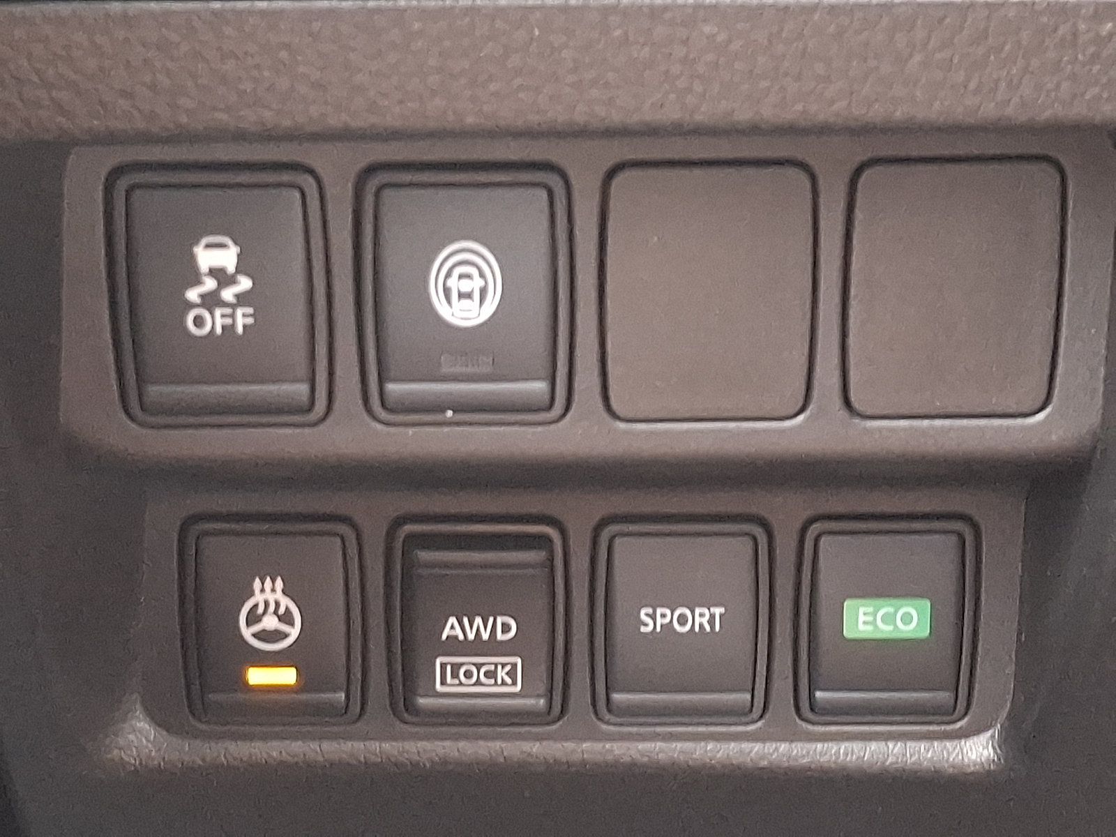 Used 2020 Nissan Rogue Sport SV w/ All-Weather Package AWD/4WD image 25