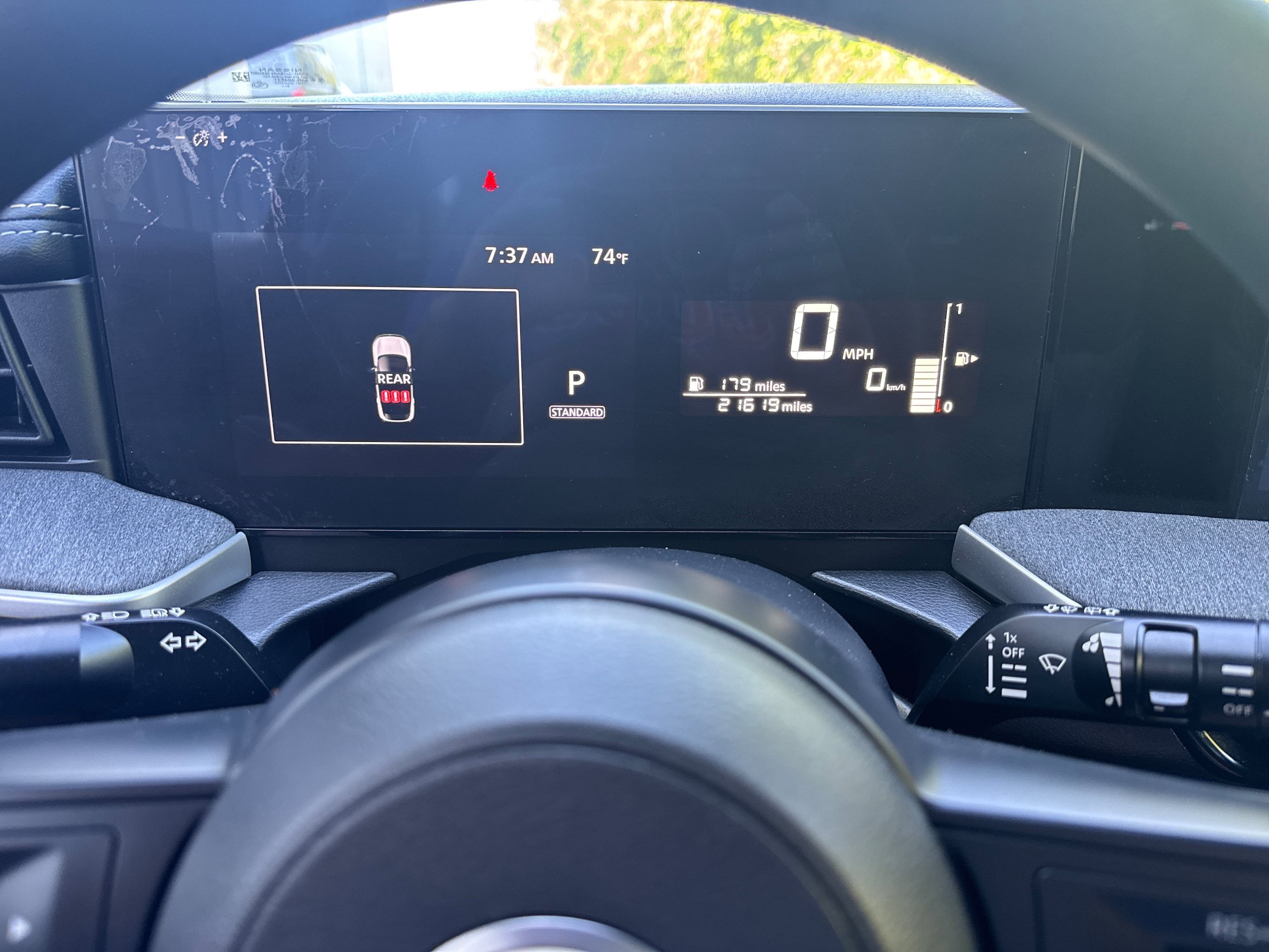 Used 2025 Nissan Kicks SV FWD image 18