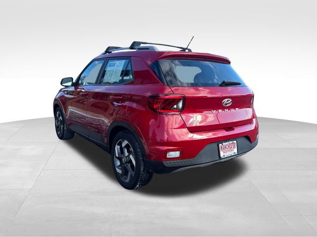Used 2023 Hyundai Venue SEL image 7
