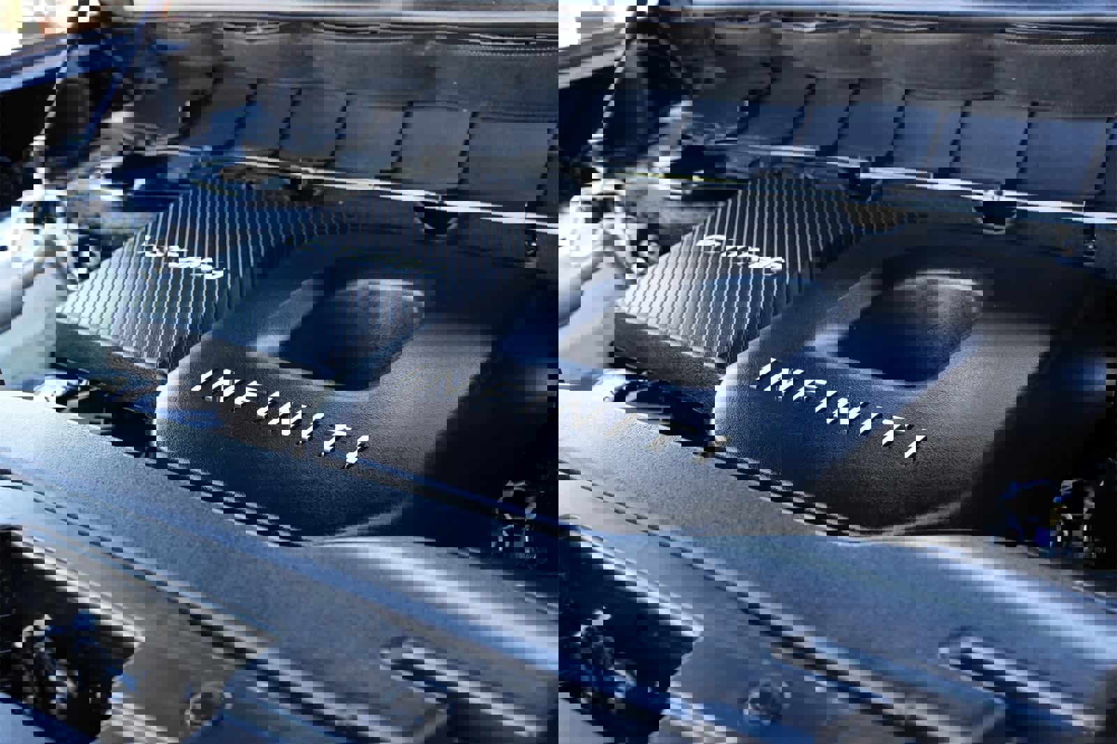 Certified 2025 INFINITI QX60 Sensory image 25