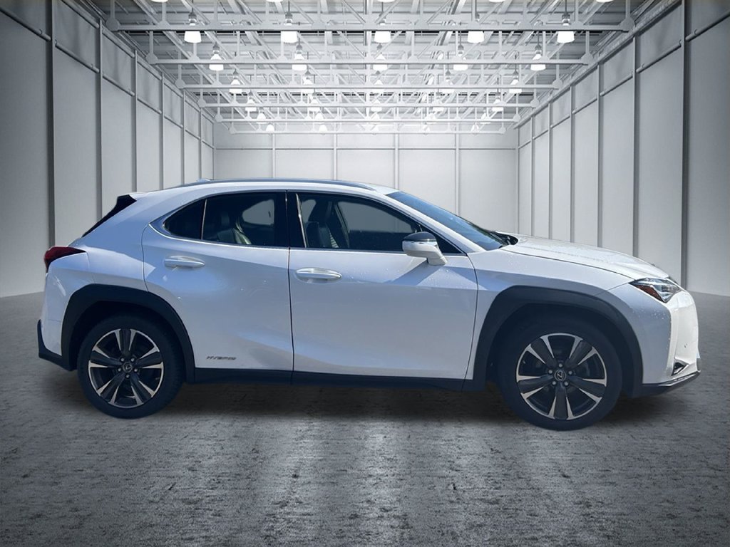 Used 2020 Lexus UX 250h w/ Accessory Package AWD/4WD image 21