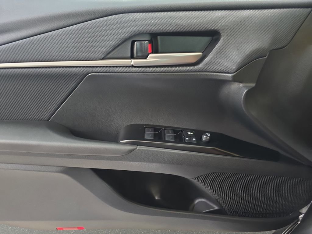 Used 2026 Toyota Camry SE image 26