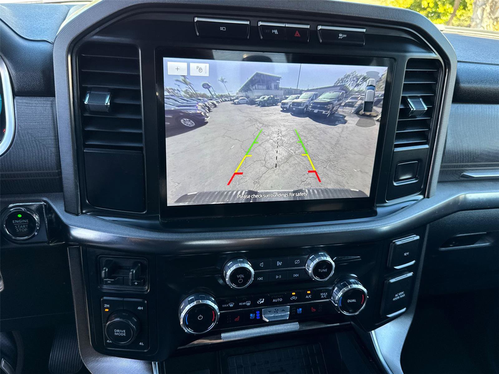 Used 2023 Ford F150 Platinum image 31