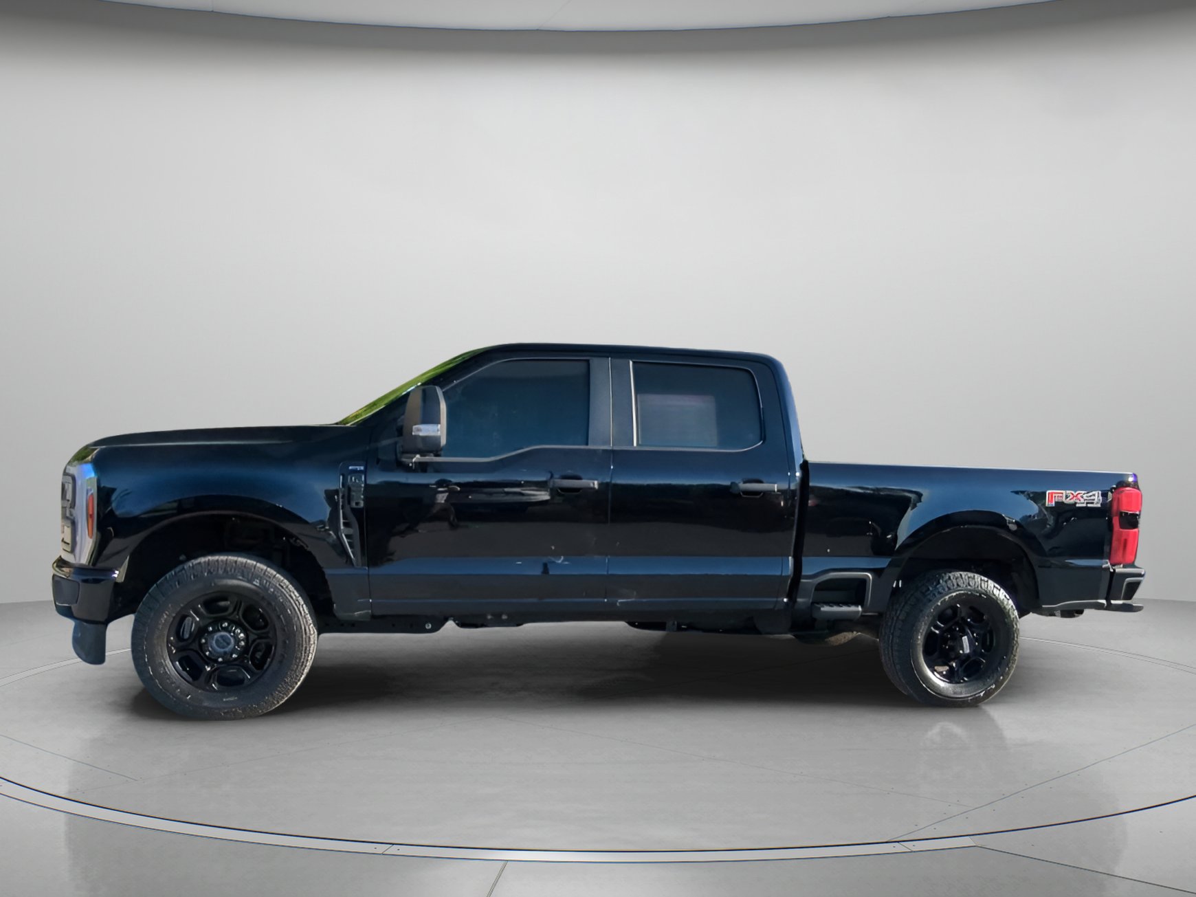 Certified 2024 Ford F250 XL w/ STX Appearance Package image 12