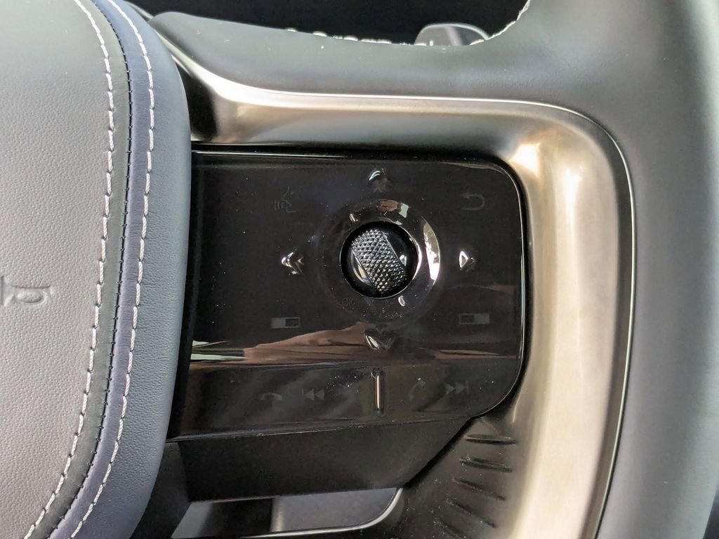 New 2026 INFINITI QX80 4WD image 17